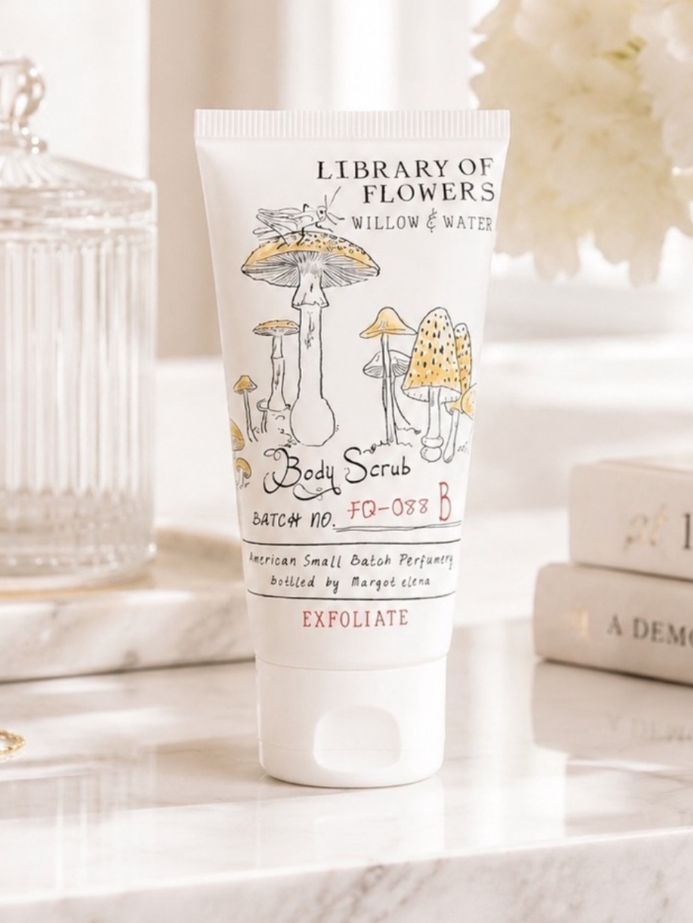 Margot Elena Library of Flowers Willow & Water Body Scrub Exfoliator NWT